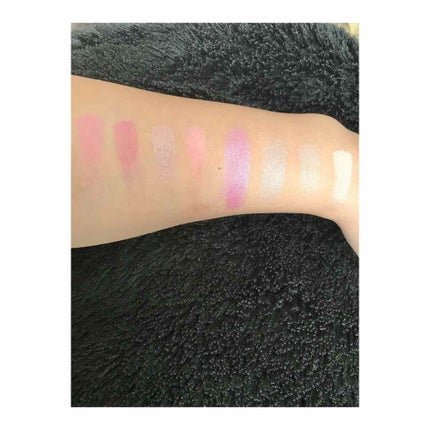 ks__125 on LIPS 「72色入りのパレットです🎨税込¥3022アイシャドー・フェイス..」(4枚目)