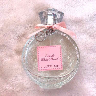 ジルスチュアート リラックス オード ホワイトフローラル/JILL STUART/香水(レディース)を使ったクチコミ（1枚目）