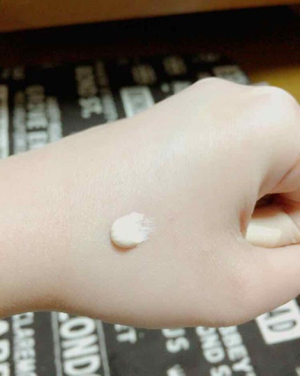 ファンケル ポアカバーベースのクチコミ「PORETOL
ポアカバーベース
乾燥肌ですが
夏場の汗が出る季節
Tゾーン、鼻付近のみ
使.....」(2枚目)