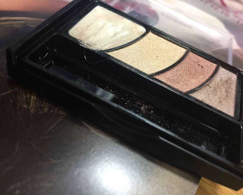 グラデーション アイ カラー(チップ付)/ちふれ/アイシャドウパレットを使ったクチコミ(1枚目)