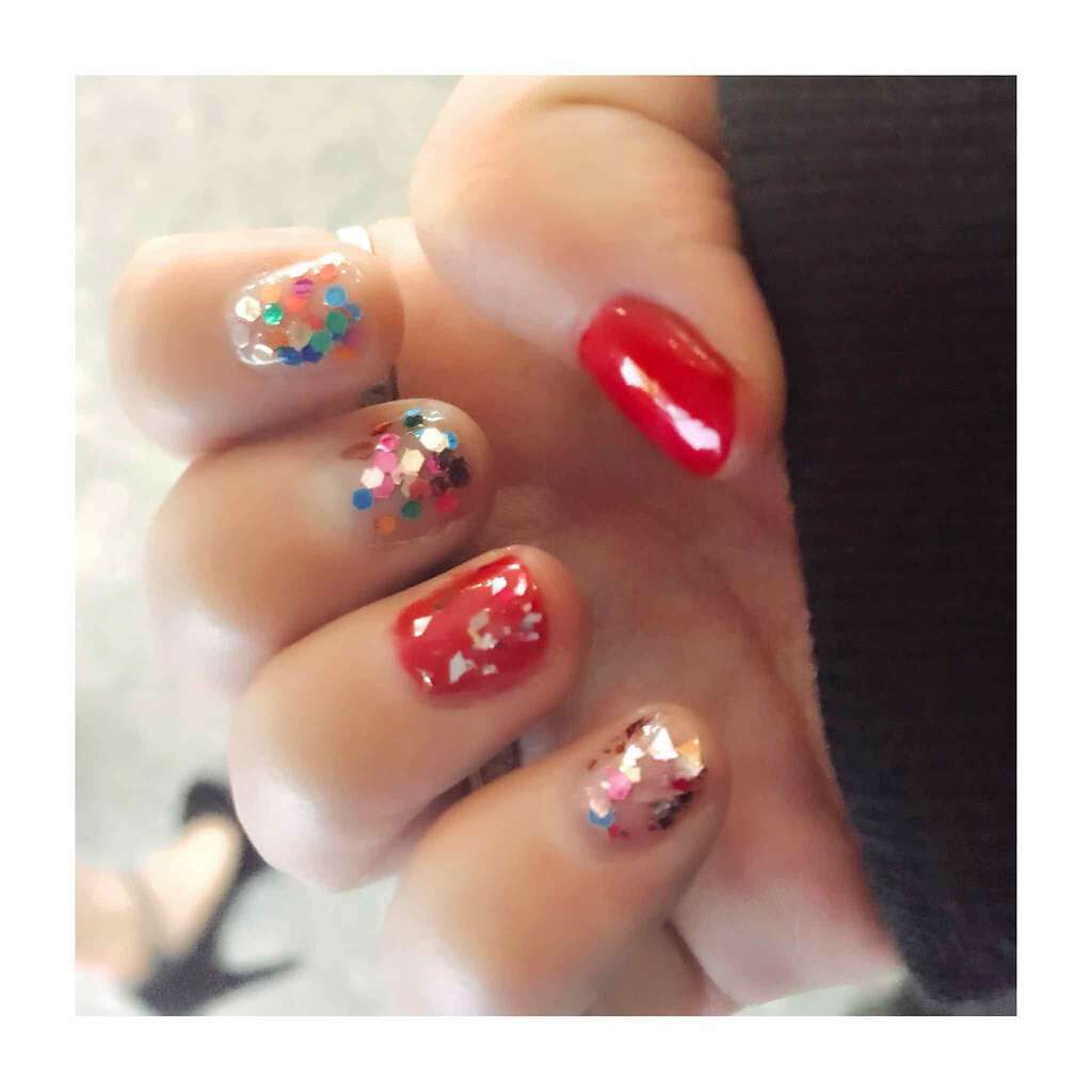 カラフルネイルズ/キャンメイク/マニキュアを使ったクチコミ(1枚目)