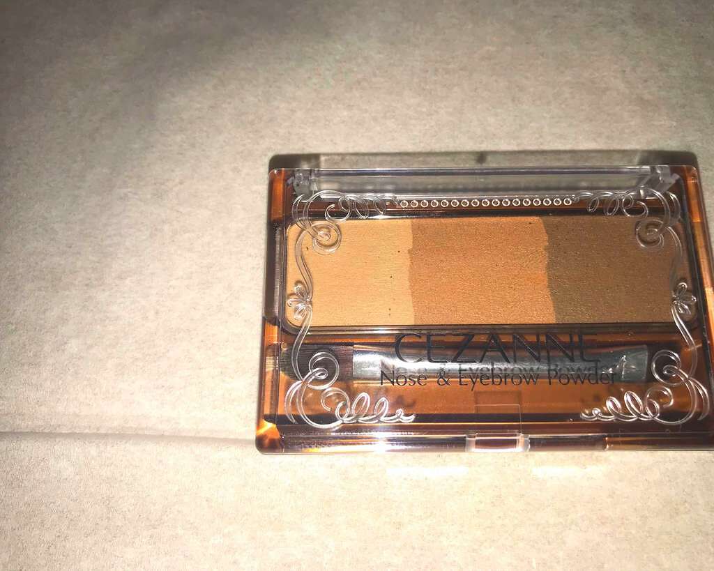 ノーズ&アイブロウパウダー/CEZANNE/パウダーアイブロウを使ったクチコミ(1枚目)
