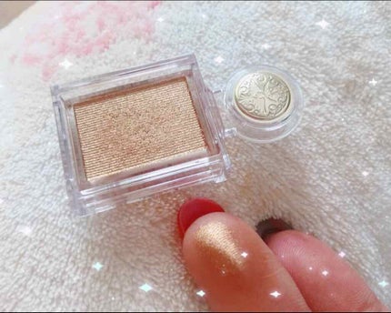 シャドーカスタマイズ/MAJOLICA MAJORCA/単色アイシャドウを使ったクチコミ(2枚目)