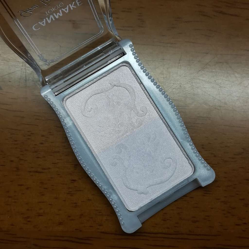 グロウツインカラー/キャンメイク/アイシャドウパレットを使ったクチコミ(3枚目)