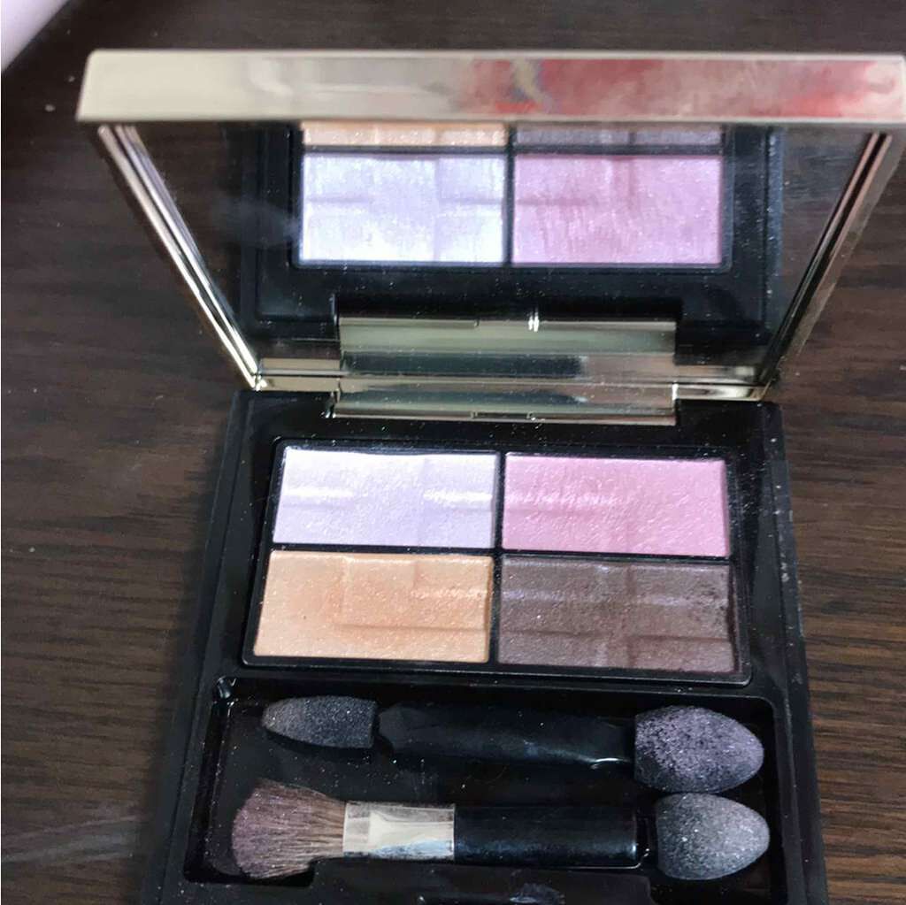 エモーショナルマルティプル アイズ/est/アイシャドウパレットを使ったクチコミ（2枚目）