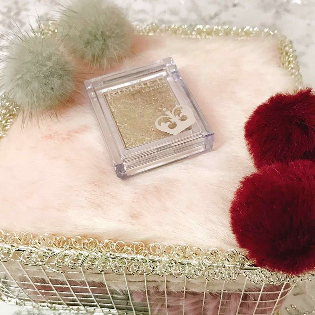 プリズム パウダーアイカラー/リンメル ロンドン/単色アイシャドウを使ったクチコミ(1枚目)