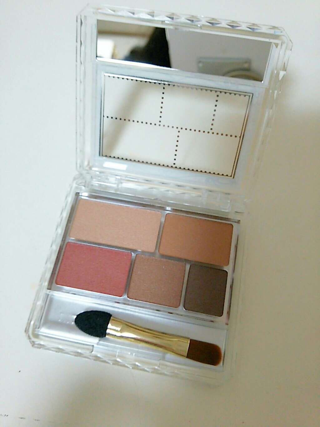 パーフェクトマルチアイズ/キャンメイク/アイシャドウパレットを使ったクチコミ(2枚目)