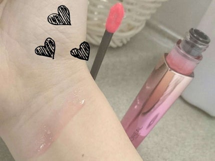 ユイルカレス/ロレアル パリ/リップグロスを使ったクチコミ(2枚目)