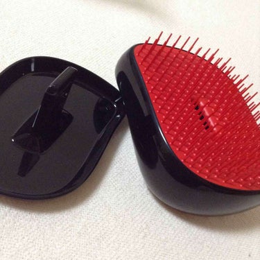 コンパクトスタイラー/TANGLE TEEZER/ヘアブラシを使ったクチコミ（2枚目）