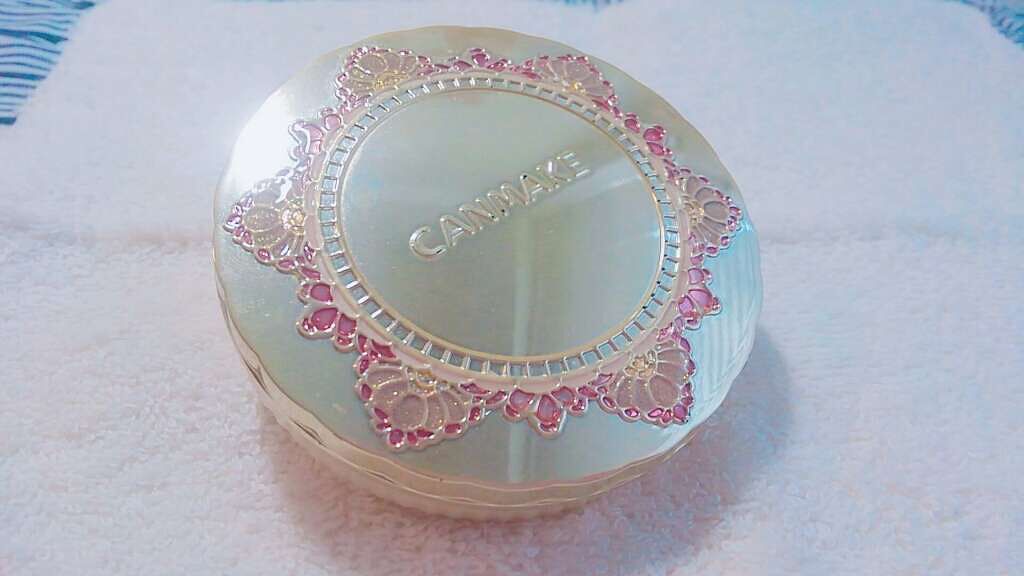 【旧品】マシュマロフィニッシュパウダー/キャンメイク/プレストパウダーを使ったクチコミ(1枚目)