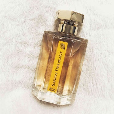 L'Artisan Parfumeur  SAFRAN TROUBLANT（サフラントルブラン）

数年前三越で「冬用のバニラの香水を探してる」と言ったらこちらを紹介してくださって以来、毎冬この香りを纏