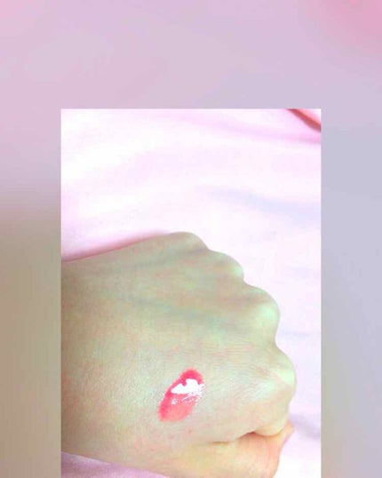 クリスタルグロス/Queen's Key(クイーンズキー)/リップグロスを使ったクチコミ(2枚目)