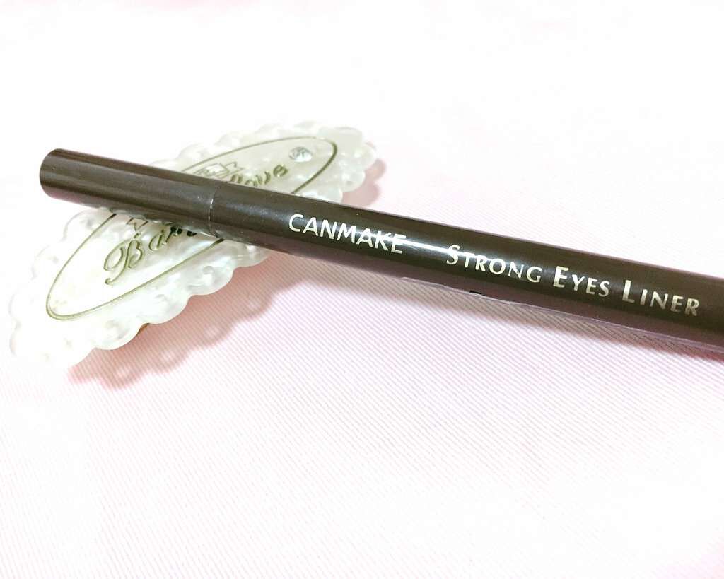 ストロングアイズライナー/キャンメイク/リキッドアイライナーを使ったクチコミ(1枚目)