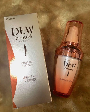 DEWのクレンジングがよかったので購入♡
ベタつかず、でも突っ張らずいいつけ心地です！ハリが出てくると書いてありました♪
まだ使い始めたばかりなので効果に期待します！