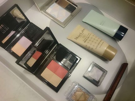 アイカラー/コフレドール/単色アイシャドウを使ったクチコミ(1枚目)