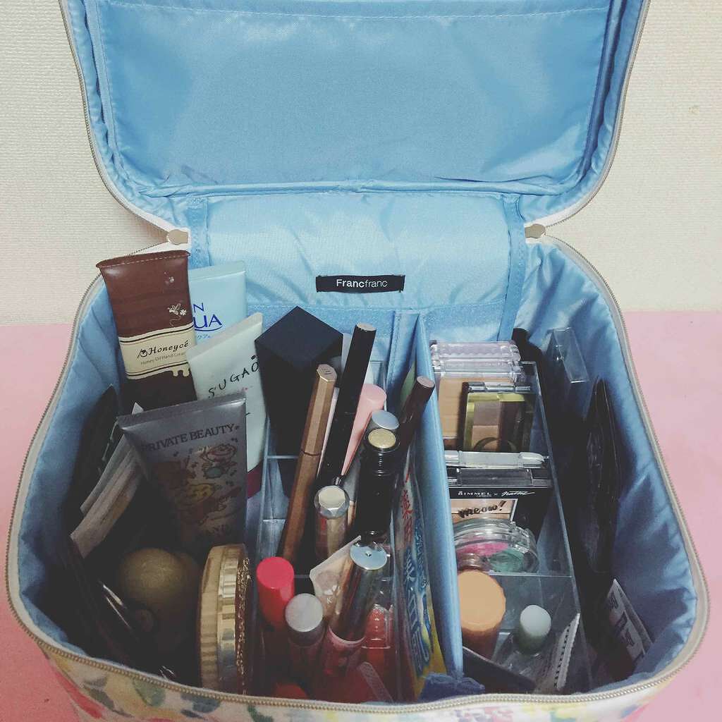 ヒマワリ on LIPS 「最近買ったポーチなのですが、見た目が可愛すぎて買いました!最初..」(4枚目)