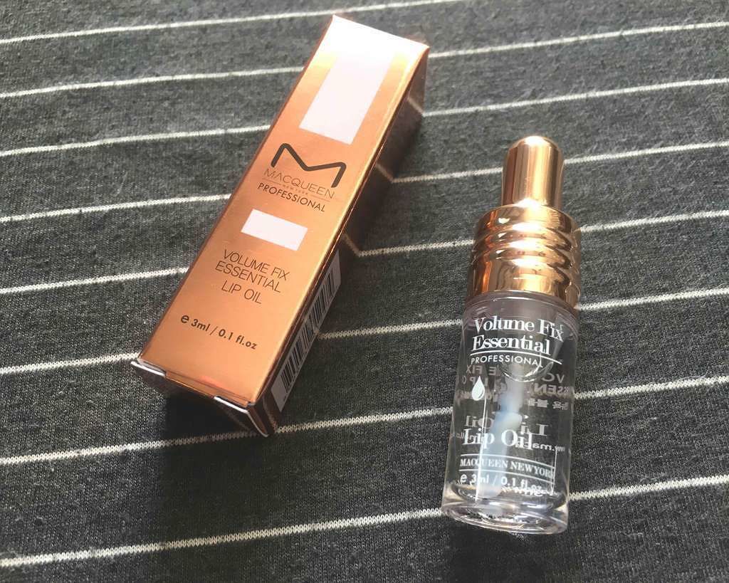 ボリュームフィックスエッセンシャルリップオイル/MACQUEEN NEWYORK/リップグロスを使ったクチコミ(1枚目)