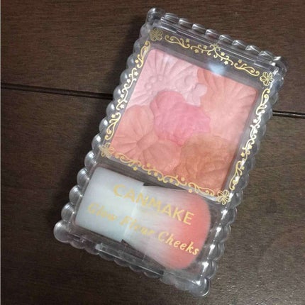 グロウフルールチークス/キャンメイク/パウダーチークを使ったクチコミ(1枚目)