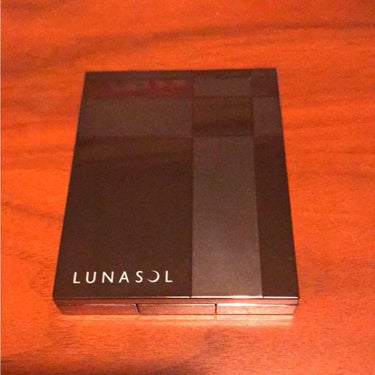 スキンモデリングアイズ/LUNASOL/アイシャドウパレットを使ったクチコミ（1枚目）