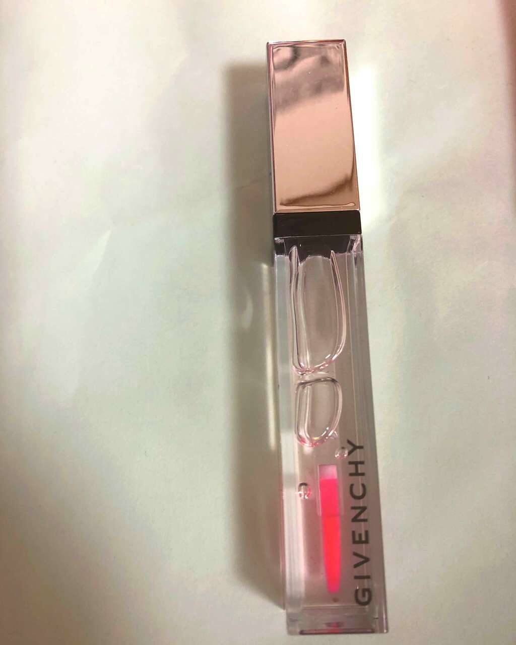 グロス・レヴェラトゥール/GIVENCHY/リップグロスを使ったクチコミ(1枚目)