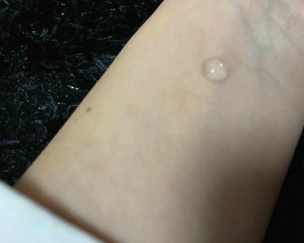 ラディアント タッチ ブラープライマー/YVES SAINT LAURENT BEAUTE/化粧下地を使ったクチコミ(2枚目)