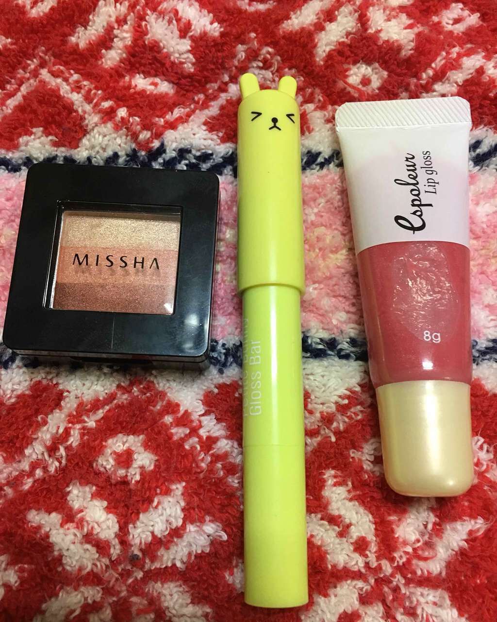 プチバニー グロスバー/TONYMOLY/リップグロスを使ったクチコミ（3枚目）