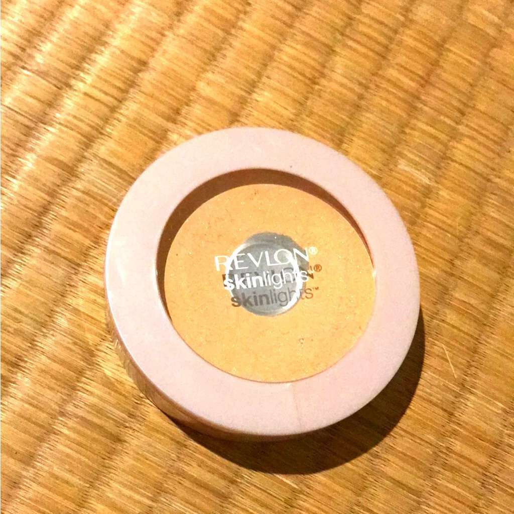 スキンライト プレスト パウダー/REVLON/プレストパウダーを使ったクチコミ(1枚目)