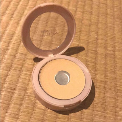 スキンライト プレスト パウダー/REVLON/プレストパウダーを使ったクチコミ(2枚目)