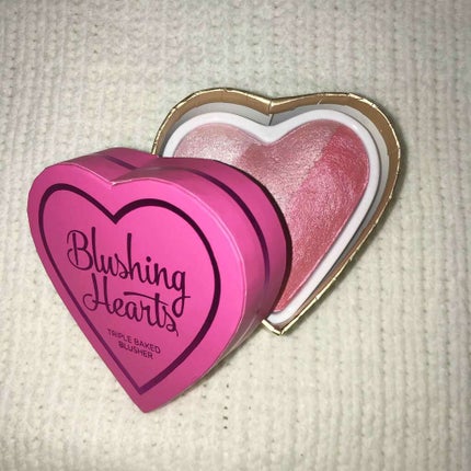 ブラッシング ハート/MAKEUP REVOLUTION/パウダーチークを使ったクチコミ(1枚目)