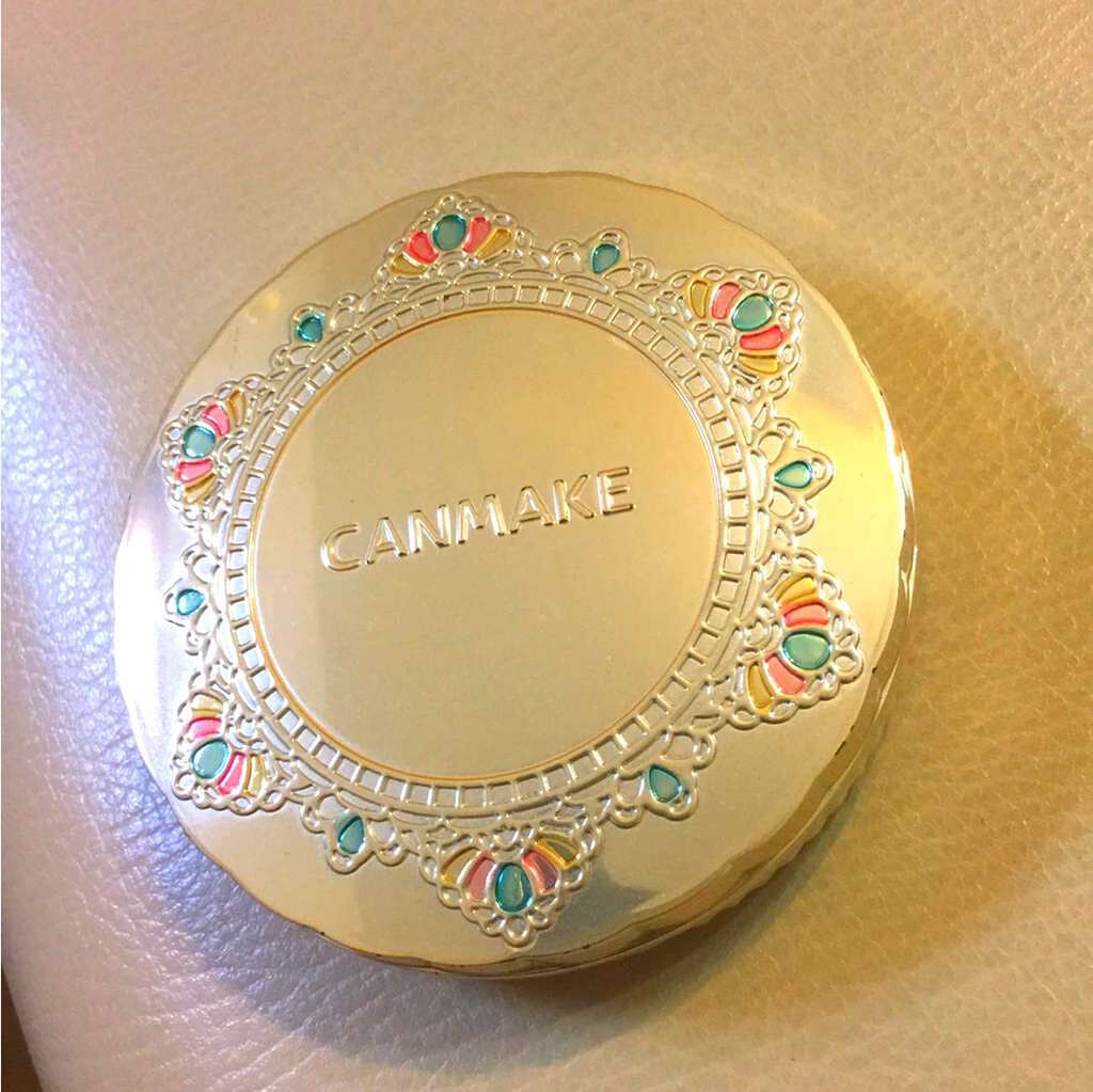 【旧品】マシュマロフィニッシュパウダー/キャンメイク/プレストパウダーを使ったクチコミ(1枚目)