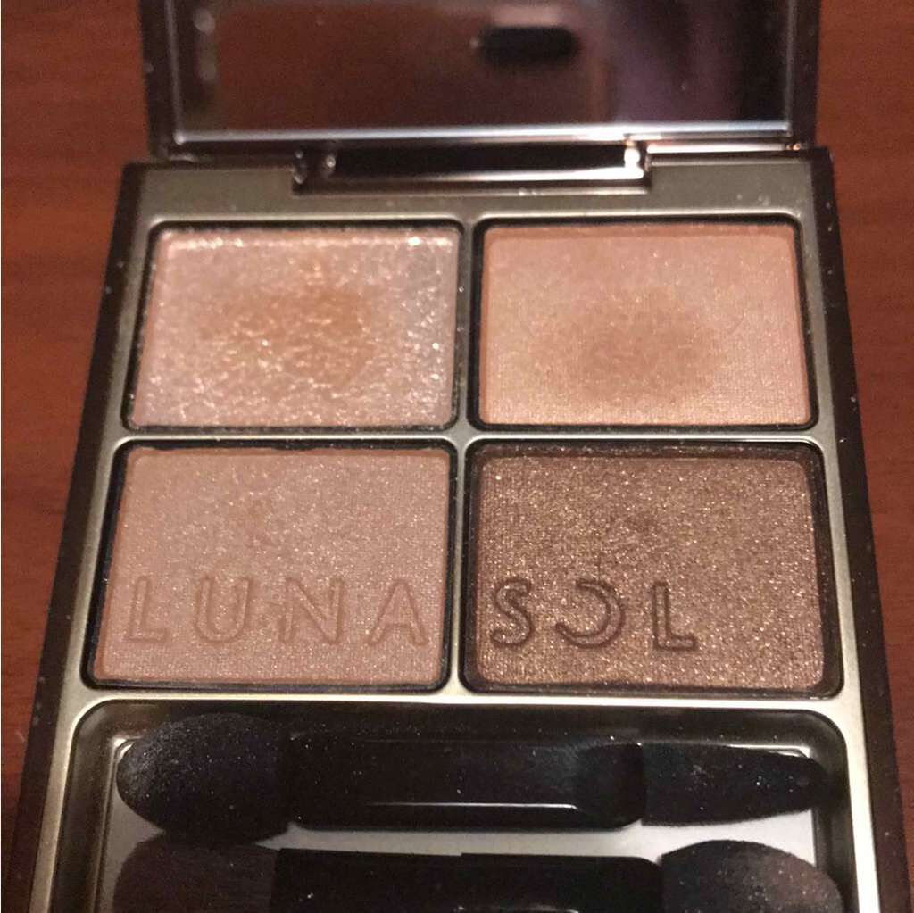 スキンモデリングアイズ/LUNASOL/アイシャドウパレットを使ったクチコミ(2枚目)