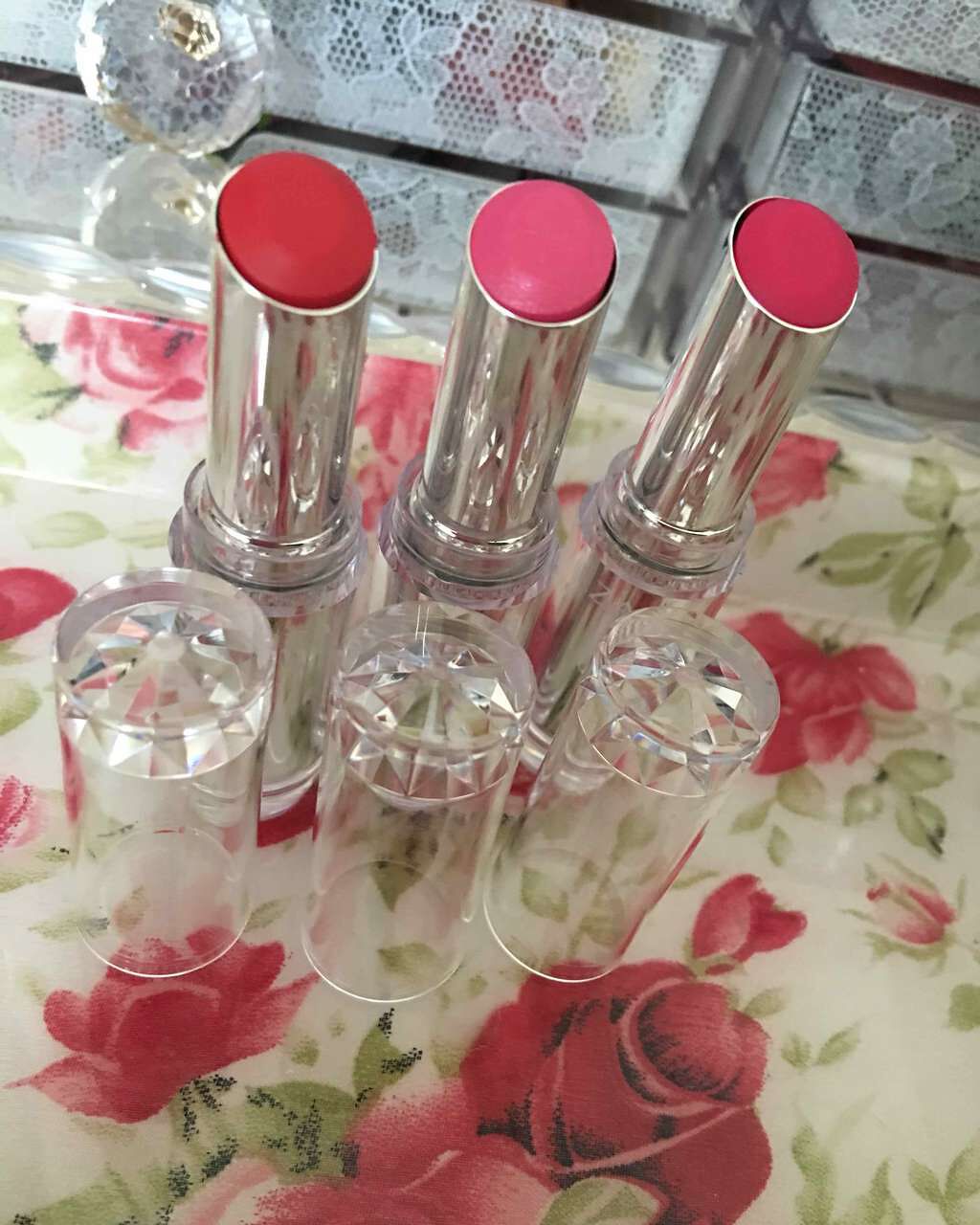 ラスティンググロスリップ/CEZANNE/口紅を使ったクチコミ(2枚目)