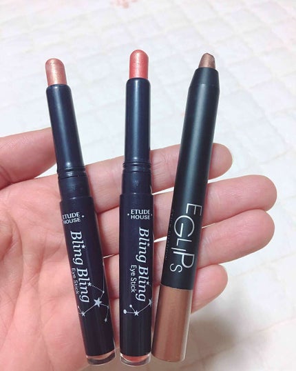 キラキラ アイシャドウ/ETUDE/スティックアイシャドウを使ったクチコミ(1枚目)