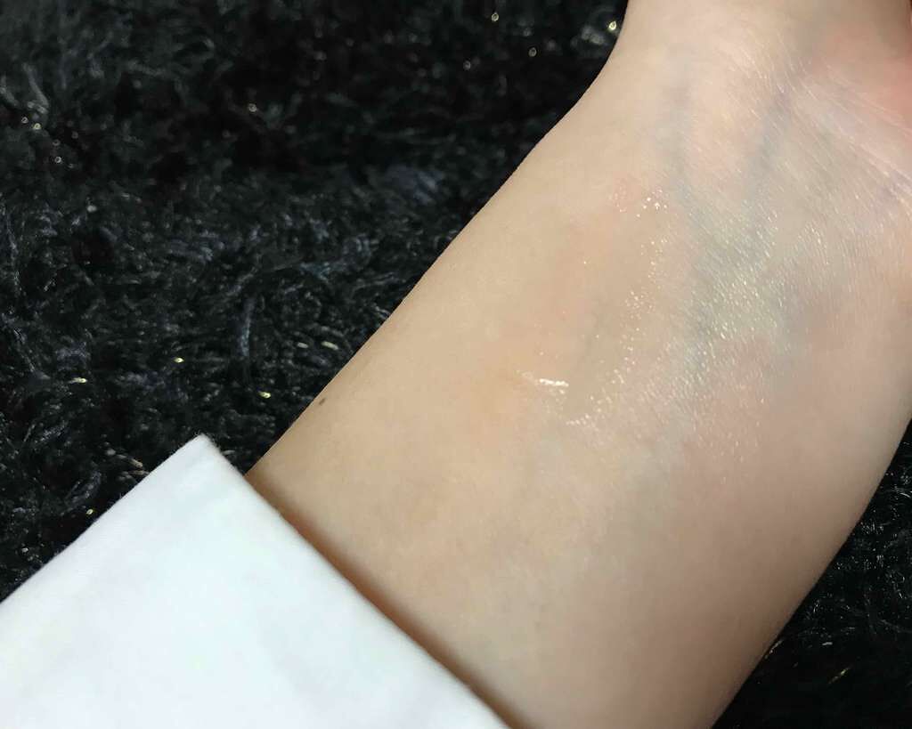 ラディアント タッチ ブラープライマー/YVES SAINT LAURENT BEAUTE/化粧下地を使ったクチコミ(3枚目)