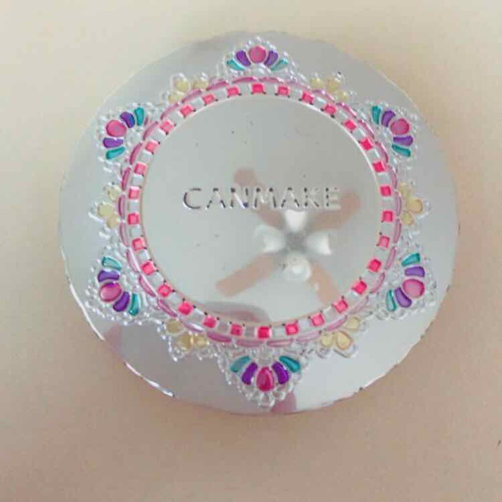 【旧品】マシュマロフィニッシュパウダー/キャンメイク/プレストパウダーを使ったクチコミ(1枚目)