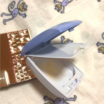 UV バイ ケーキ(スポンジ入り)/ちふれ/パウダーファンデーションを使ったクチコミ(3枚目)