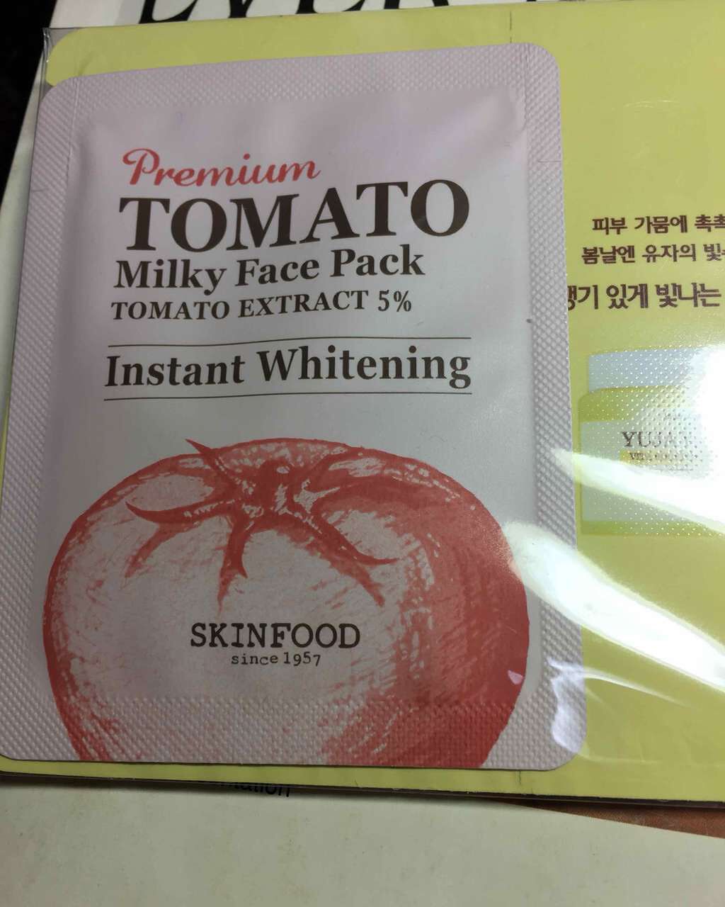 プレミアムトマト ミルキーフェイスパック/SKINFOOD/洗い流すパック・マスクを使ったクチコミ(1枚目)