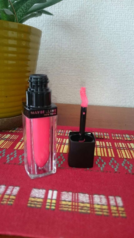 ビビッドマットリキッド/MAYBELLINE NEW YORK/口紅を使ったクチコミ(2枚目)