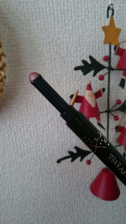 TONYMOLY クリスタルラブリーアイズのクチコミ「🐰TONYMOLY クリスタルラブリーアイズ🐰
スタイルコリアンで購入👛
300円くらいで購.....」(3枚目)