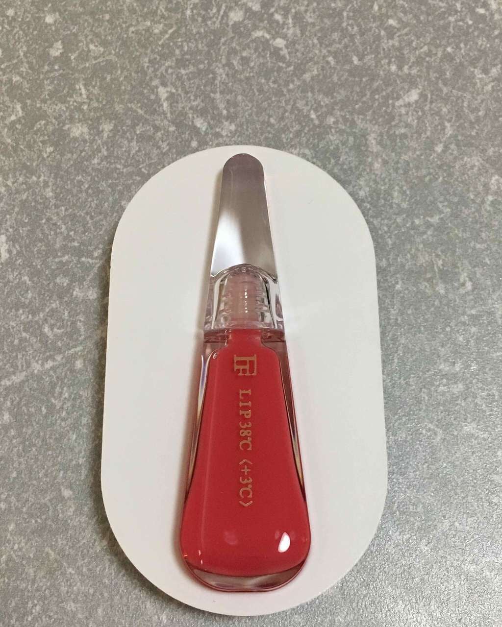 38°C / 99°F リップトリートメント (リップ美容液)/UZU BY FLOWFUSHI/リップケアを使ったクチコミ(2枚目)