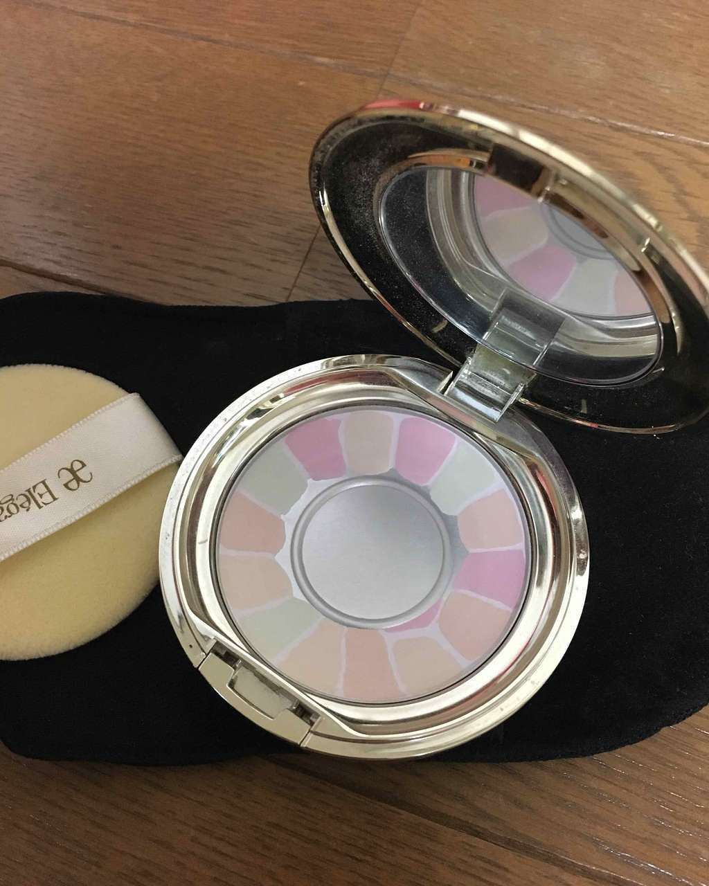 ラ プードル オートニュアンス/Elégance/プレストパウダーを使ったクチコミ(2枚目)