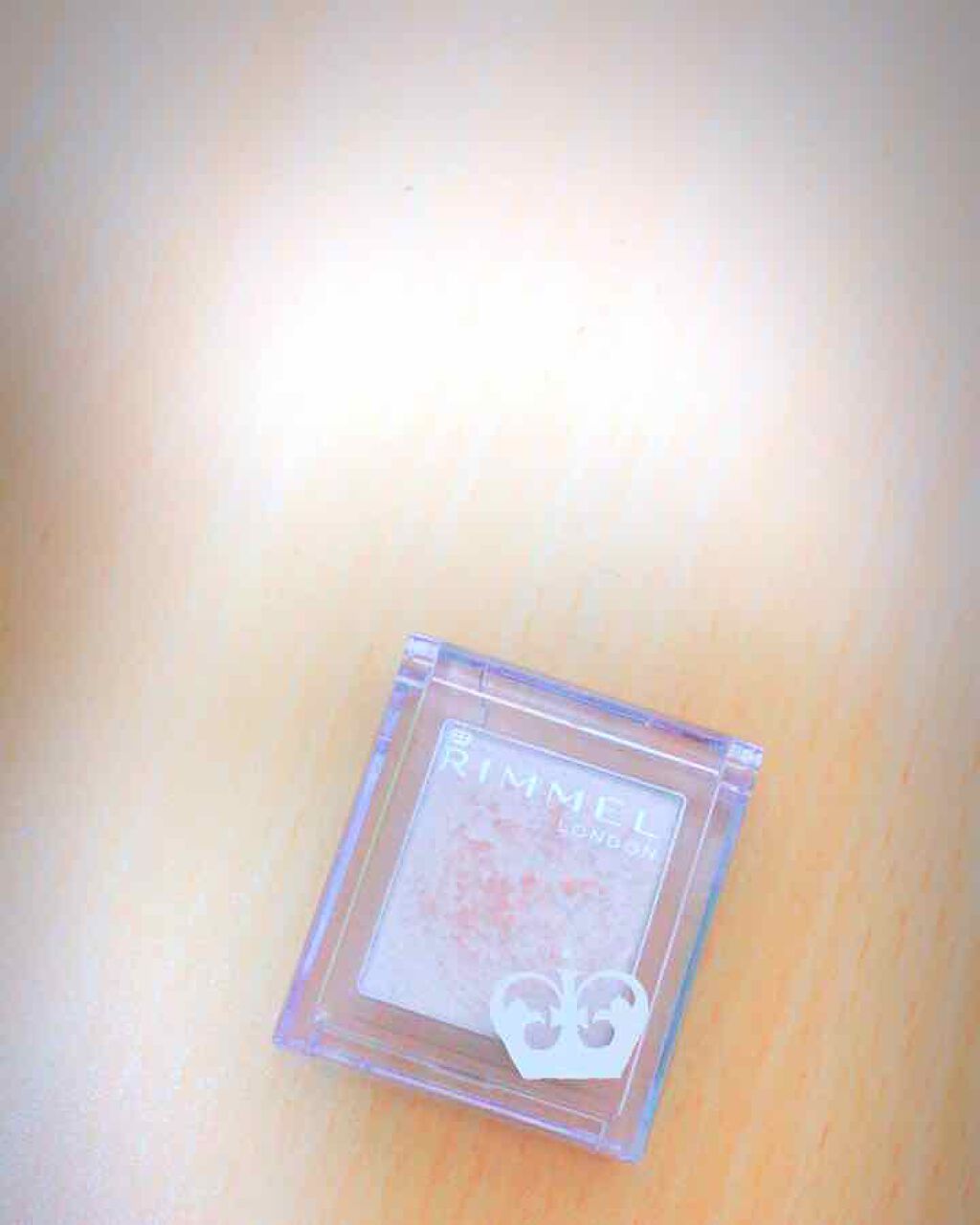 プリズム パウダーアイカラー/リンメル ロンドン/単色アイシャドウを使ったクチコミ(1枚目)