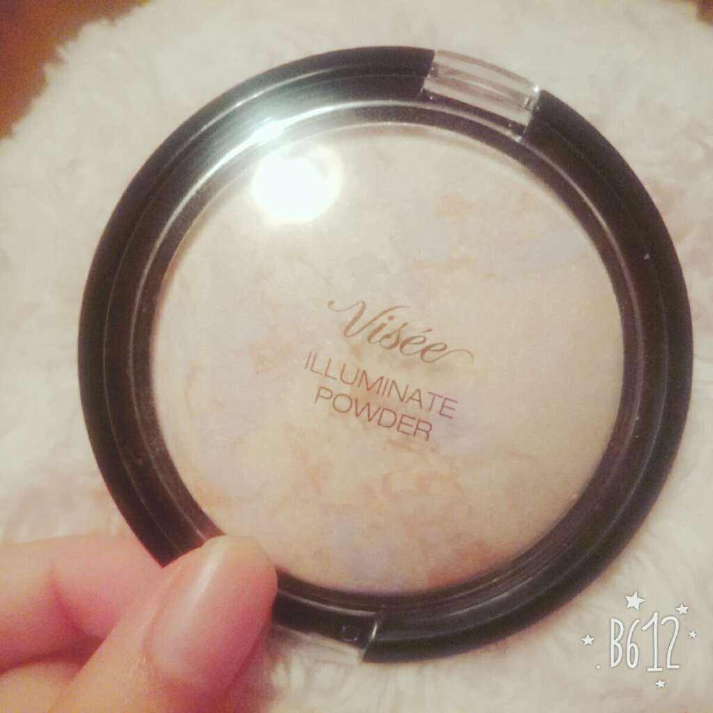リシェ イルミネート パウダー/Visée/プレストパウダーを使ったクチコミ(1枚目)