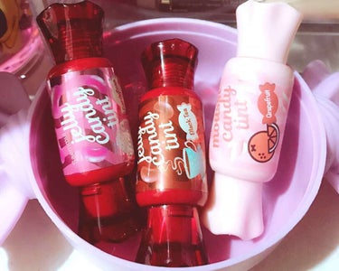 the SAEMのゼリーキャンディティントとムースキャンディティントです。カラーは写真左からゼリーcandyfloss、blacktea、ムースgrapefruitになります。

数日使ってみたのですが