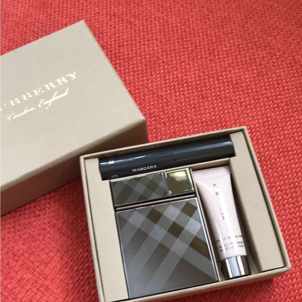 リップベルベット/Burberry Beauty/口紅を使ったクチコミ（1枚目）