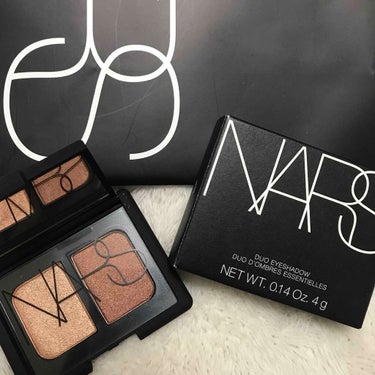 NARS デュオアイシャドー 3067 ISOLDE

自分へのクリスマスプレゼント第１弾
艶がすごい…ツヤツヤ瞼になれます。

スラバヤも可愛くて大好きだけど艶メイクが好きな私にはこちらのが出番が増え