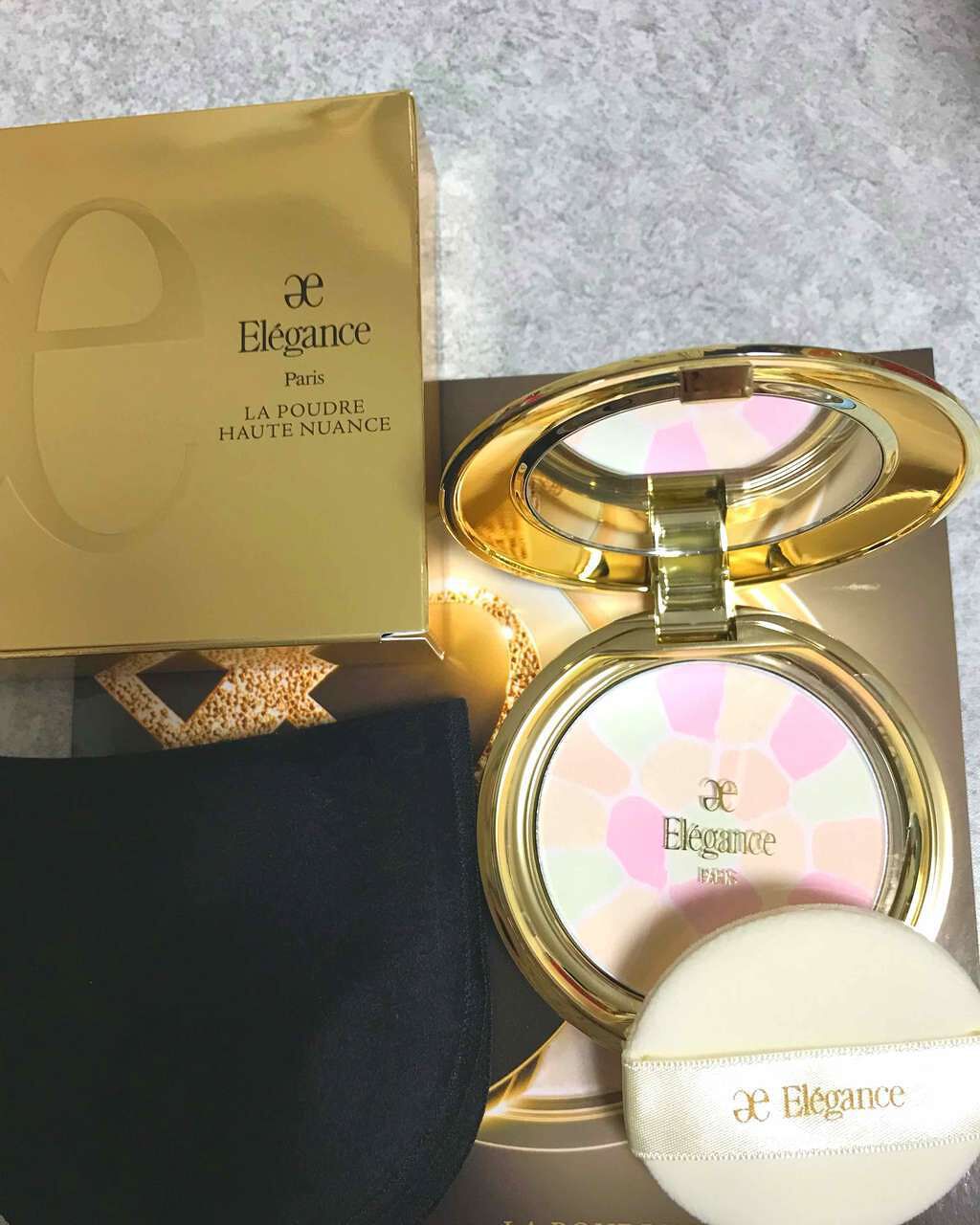 ラ プードル オートニュアンス/Elégance/プレストパウダーを使ったクチコミ(1枚目)