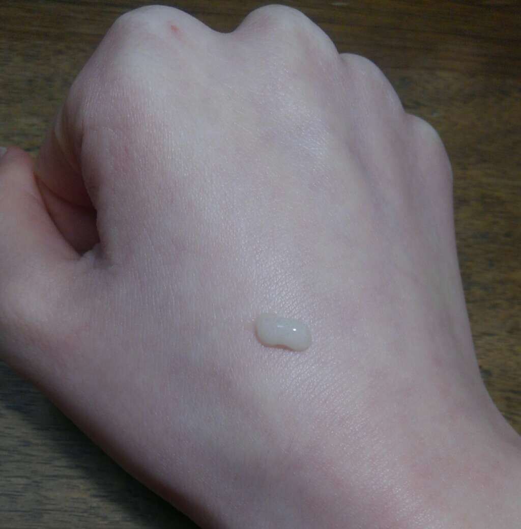 薬用アクネコントロール スポッツエッセンス/DHC/美容液を使ったクチコミ(2枚目)