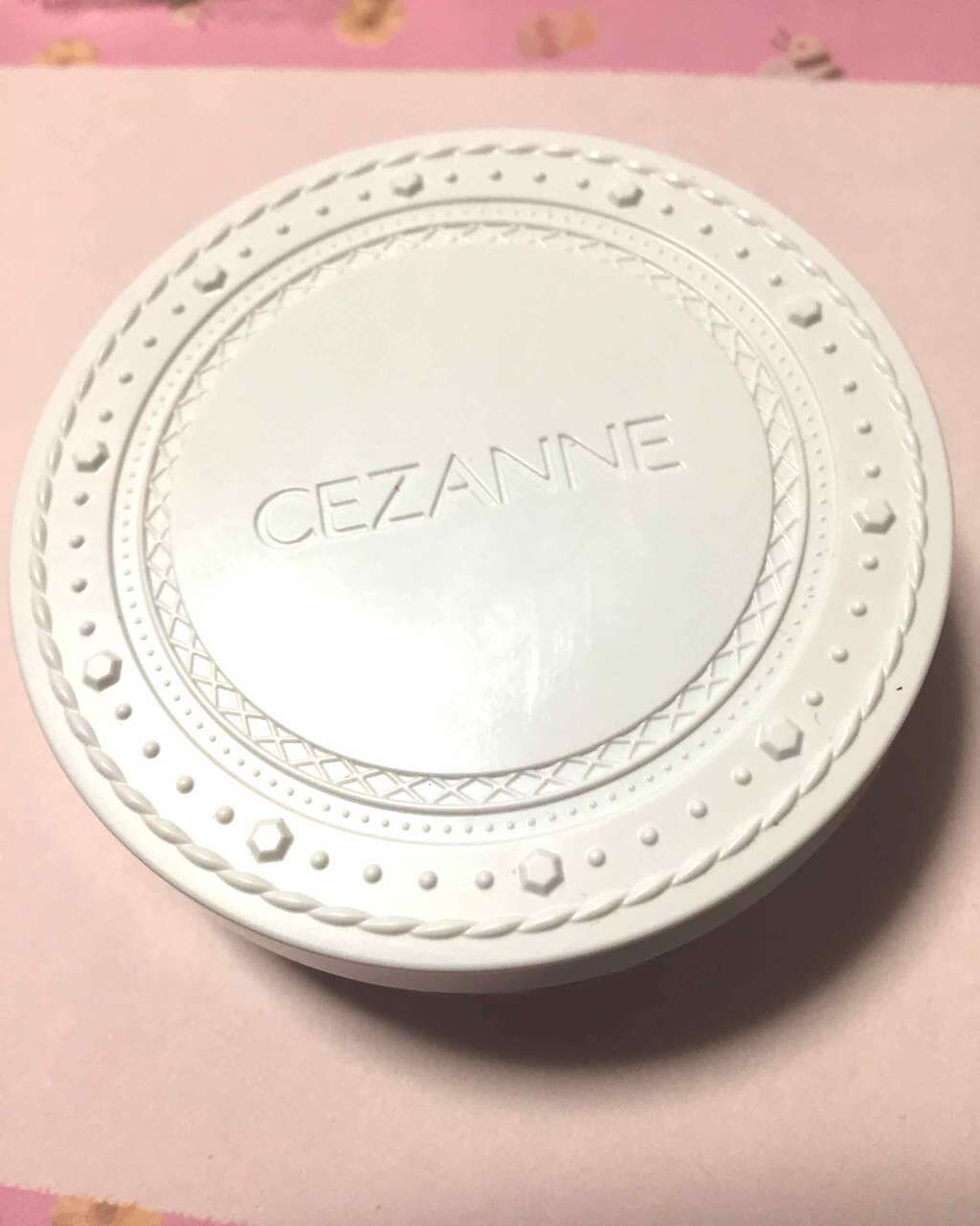 UVクリアフェイスパウダー/CEZANNE/プレストパウダーを使ったクチコミ（1枚目）