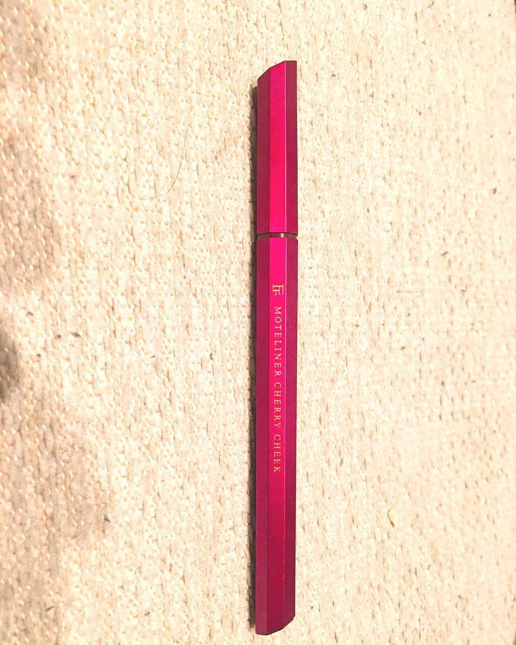 モテライナー リキッド チェリーチーク/UZU BY FLOWFUSHI/リキッドアイライナーを使ったクチコミ（1枚目）